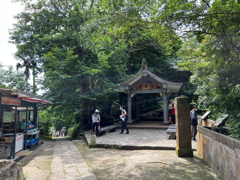 lionheadmt01123 南庄-獅頭山 廟宇古剎 古木石壁 愜意輕鬆