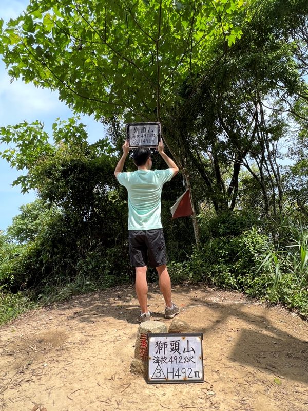 lionheadmt01130-rotated 南庄-獅頭山 廟宇古剎 古木石壁 愜意輕鬆