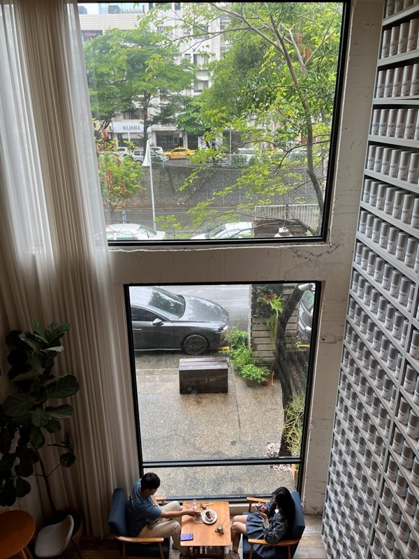 workshop14-rotated 台中西區-Workshop Tea Room & Foods賣茶的也很時尚