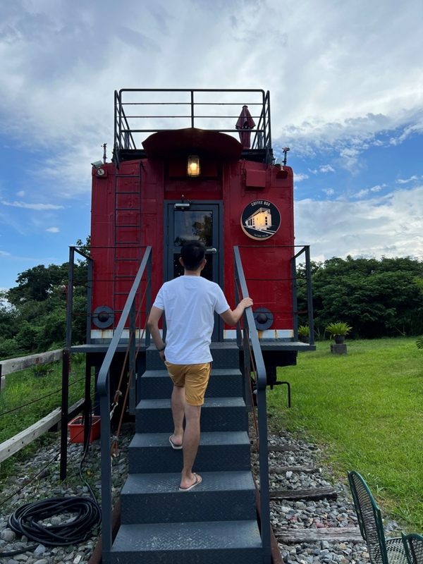 coffeebox09-rotated 東河-都蘭Coffee Box咖啡車廂 東海岸特色咖啡館 眺望太平洋