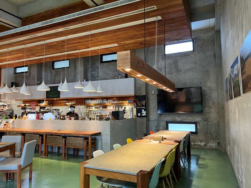 communitycafe06 台東-墾墨咖啡 靜靜享受老倉庫的空間