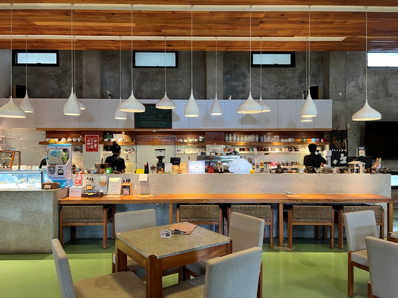 communitycafe08 台東-墾墨咖啡 靜靜享受老倉庫的空間