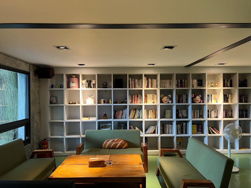 communitycafe10 台東-墾墨咖啡 靜靜享受老倉庫的空間