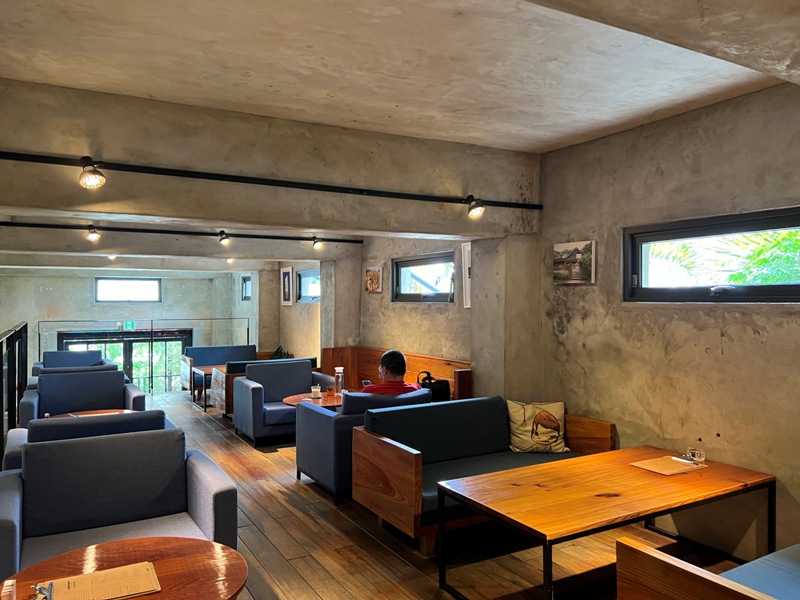 communitycafe19 台東-墾墨咖啡 靜靜享受老倉庫的空間
