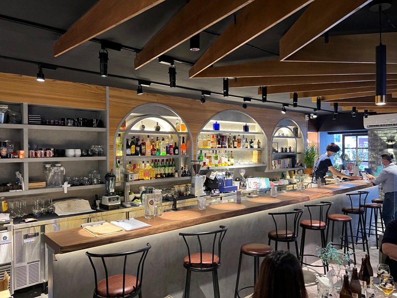 sunwings5 中山-日翼 咖啡酒吧 啤酒般泡沫細緻的冰咖啡