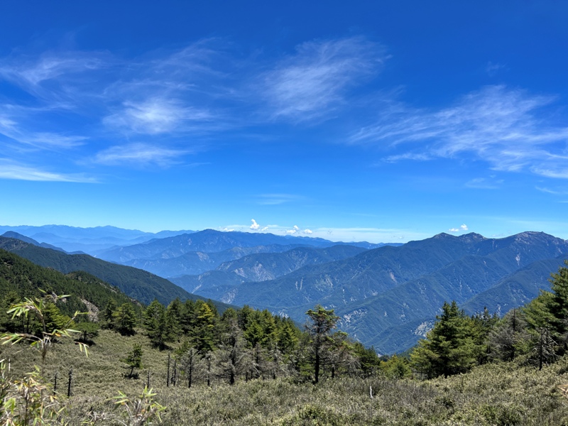 mountguntai32010116 信義-郡大山 坐車比爬山累...豔陽天出大景