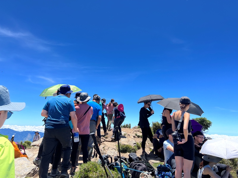 mountguntai32010120 信義-郡大山 坐車比爬山累...豔陽天出大景