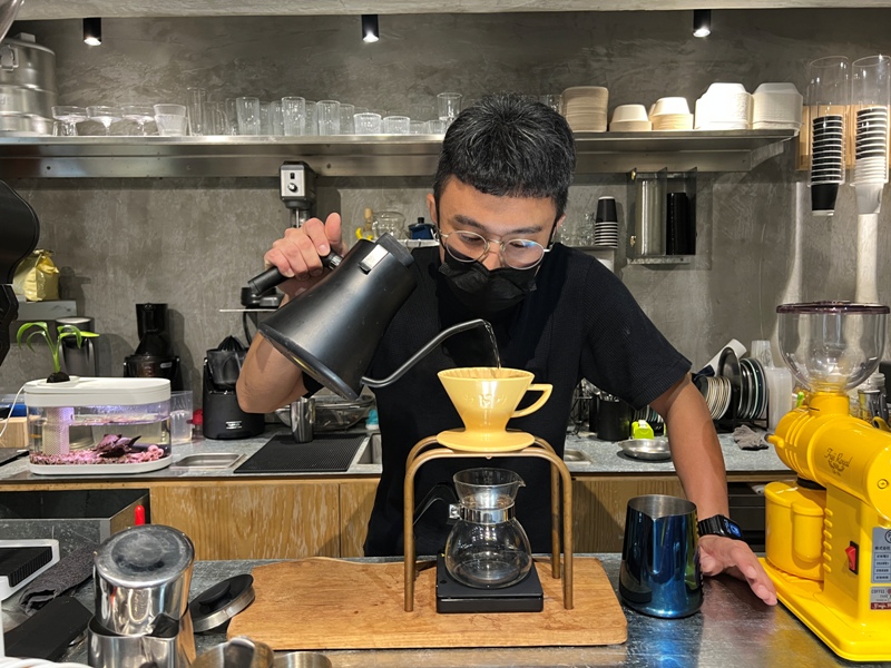 whood09 信義-Whood咖啡美學 簡約帶著工業風