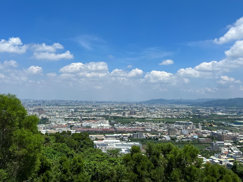 achaou10 霧峰-阿罩霧山 全程產業道路 沿路好景觀
