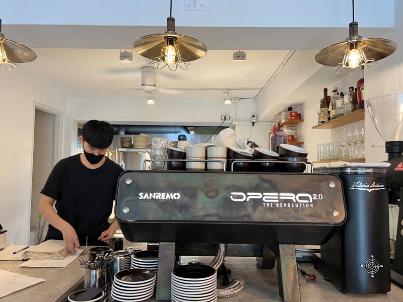 mirrorroom15 台中西區-Mirror Room簡約明亮漂亮空間 特色餐點有點澳洲風