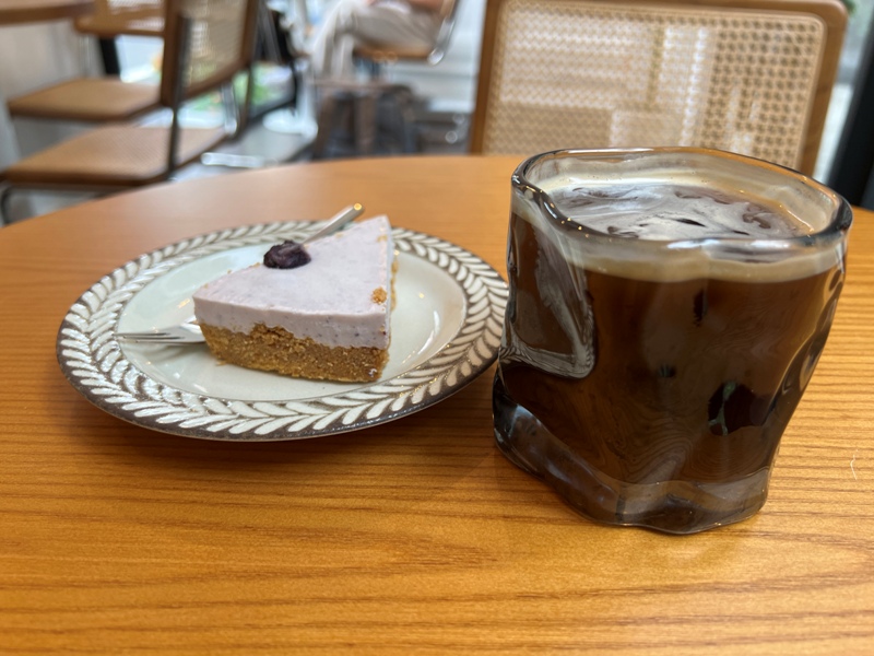 tonari19 竹北-隔壁咖啡 住宅區貨櫃好特別 自帶庭院好休閒