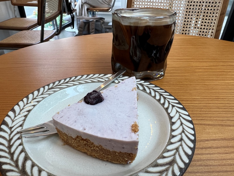 tonari20 竹北-隔壁咖啡 住宅區貨櫃好特別 自帶庭院好休閒