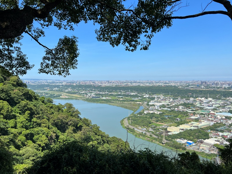yuanmtt26 三峽-鳶山彩壁 福德坑山 鳶山 爬郊山拍美照
