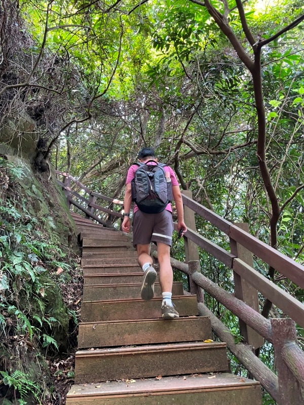 hongludi01113 中和-南勢角山(烘爐地) 土地公公保佑你的簡單小百岳