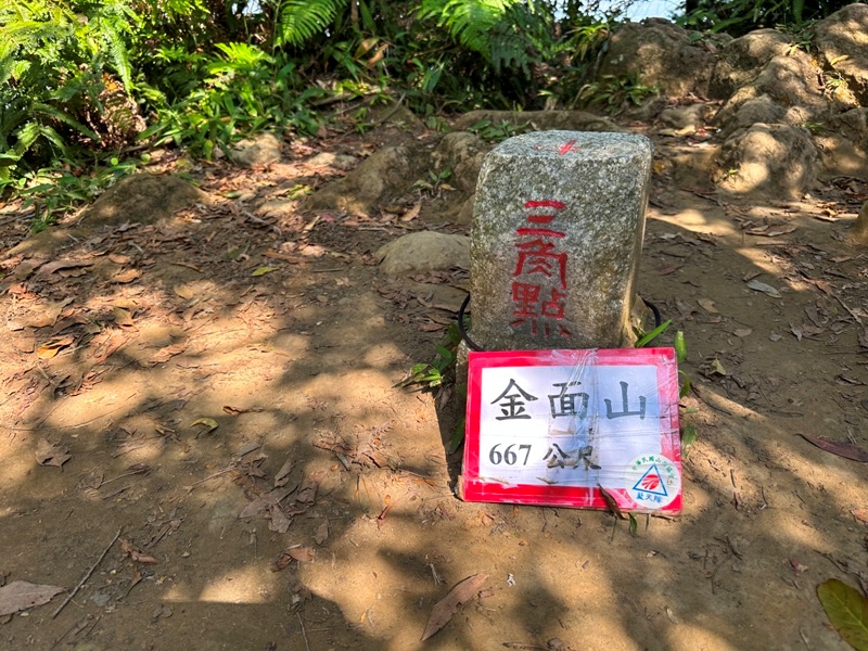 kinmenmt3430 大溪-金面山 全程林蔭遮蔽 攀爬不斷很有趣