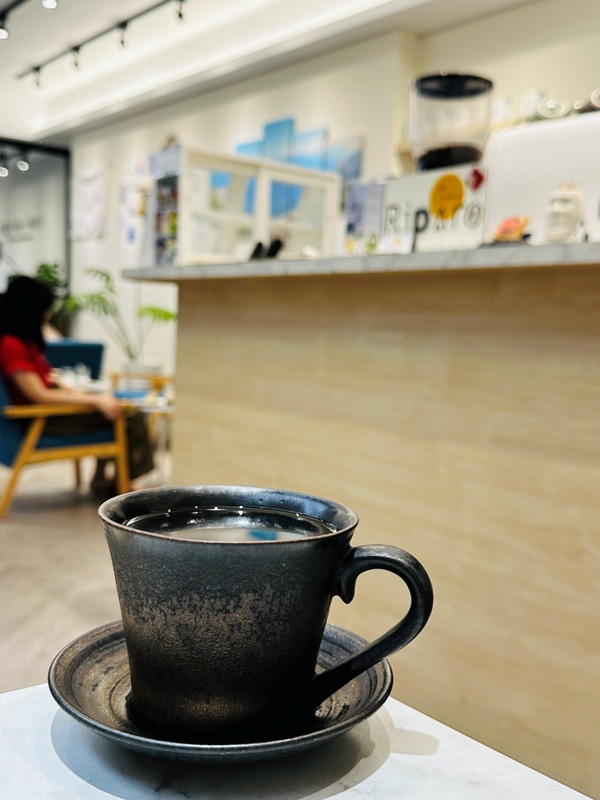 BDCoffee13 宜蘭-Riparo BD Coffee白色優雅韓風浪漫