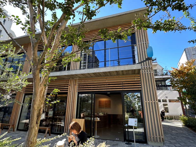 Shibuya-Blue Bottles公園即咖啡館 澀谷藍瓶新概念