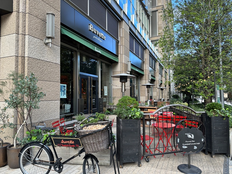 Yorakucho-Buvette環境華麗 餐點樸實無華卻讓人讚賞