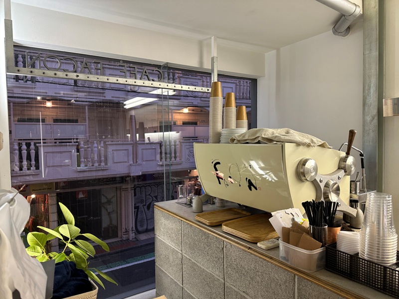 facon3 Daikanyama-Cafe Facon Roaster Atelier代官山自烘咖啡店 白天很網美