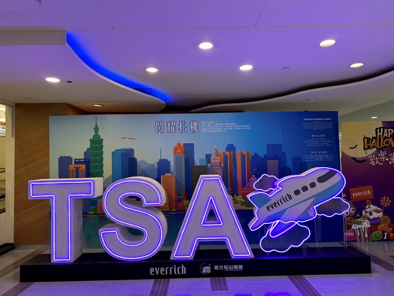 flytokyoo20221003 202210 台北東京 雲端飛行的感覺真好