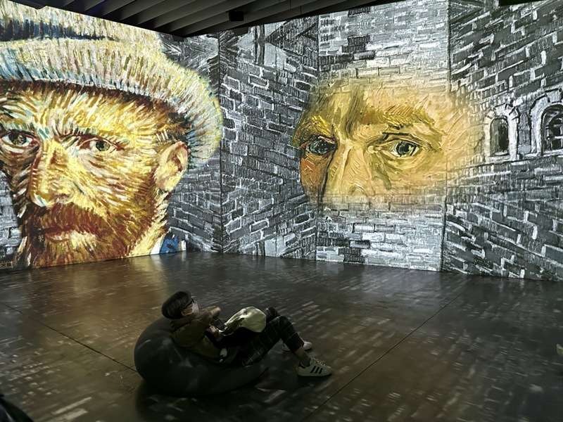 kadokawamusashino43 Saitama-角川武藏野博物館 隈研吾石石堆疊的巨石建築