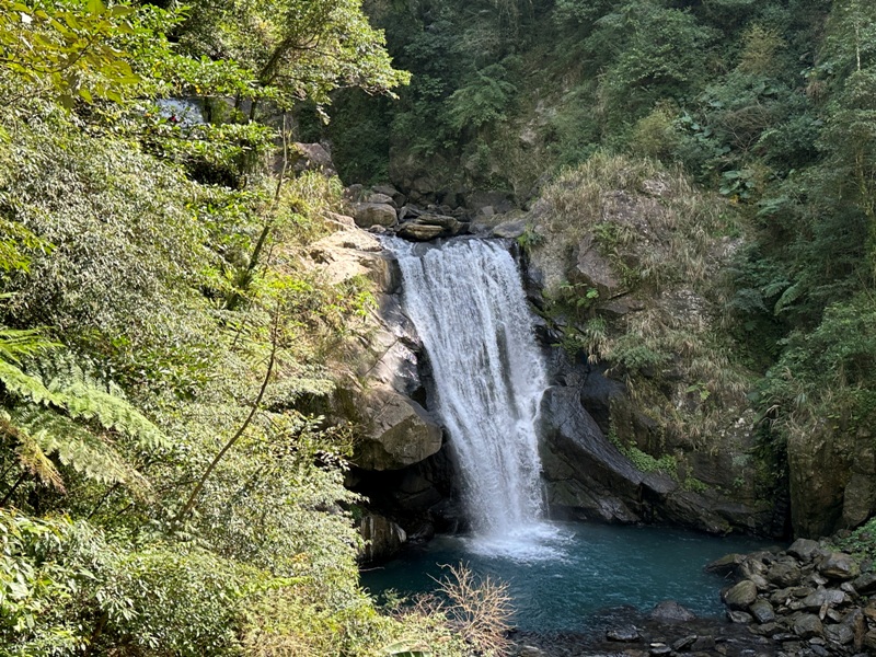 Neidong10 烏來-內洞森林遊樂區 O型步道觀瀑布賞山色溪景