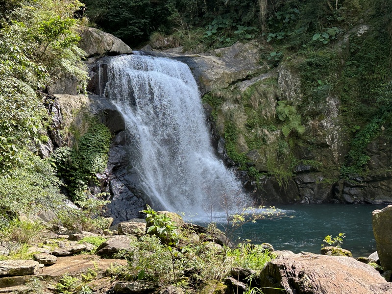 Neidong14 烏來-內洞森林遊樂區 O型步道觀瀑布賞山色溪景