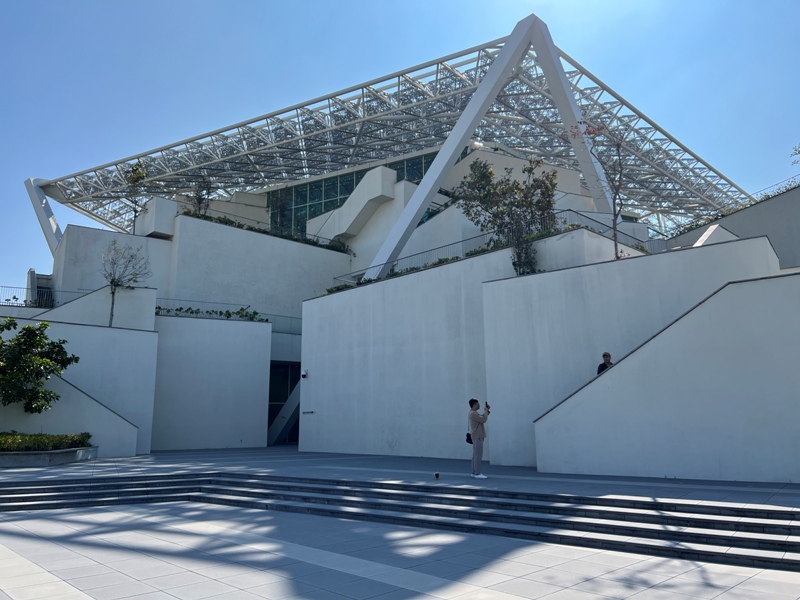 tainanmuseum420104 台南中西區-台南美術館 古城的摩登建築 最網美的景點