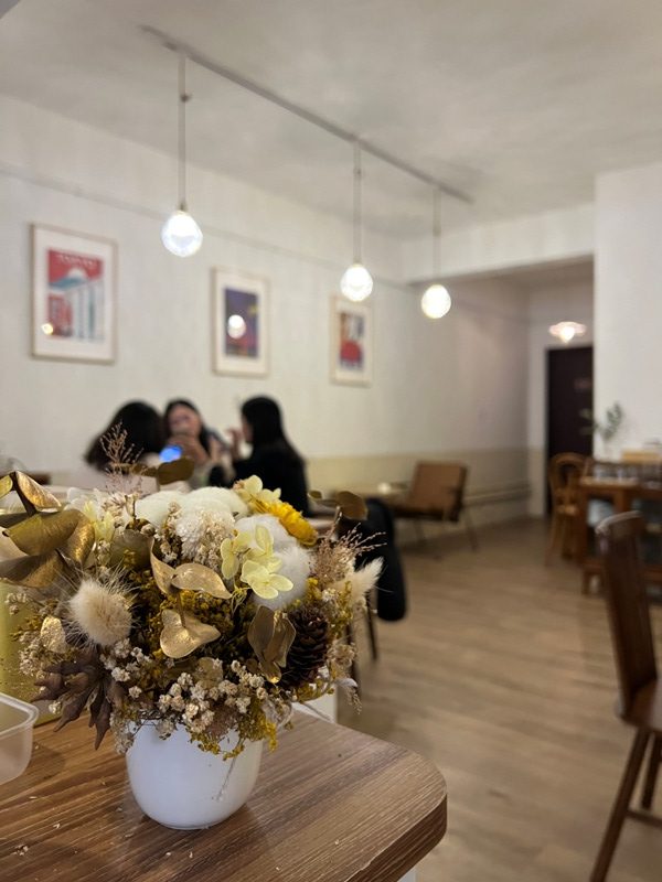 Osmanthus0105-rotated 中山-金時Osmanthus 日系清爽帶著花的浪漫 一杯咖啡品嘗達克瓦茲