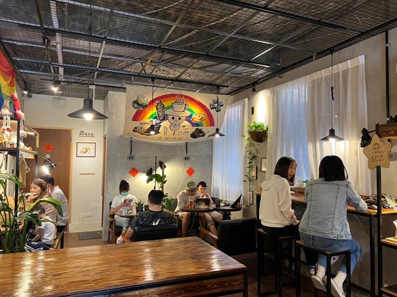 charlietcuppingsoul05 新營-查理咬我 咖啡攤車轉型家一樣的舒適空間