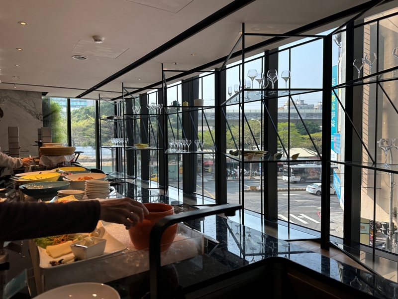 lemeridientaichung31 台中中區-李方艾美 現代摩登 台中車站新亮點