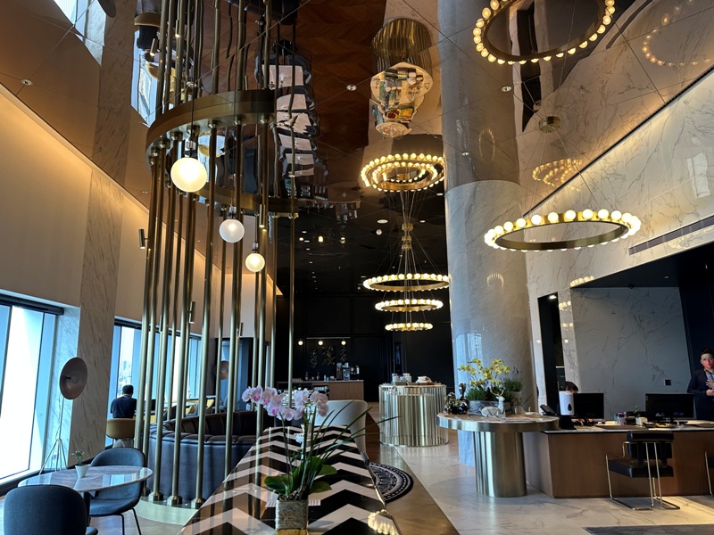 lemeridientaichung40 台中中區-李方艾美 現代摩登 台中車站新亮點