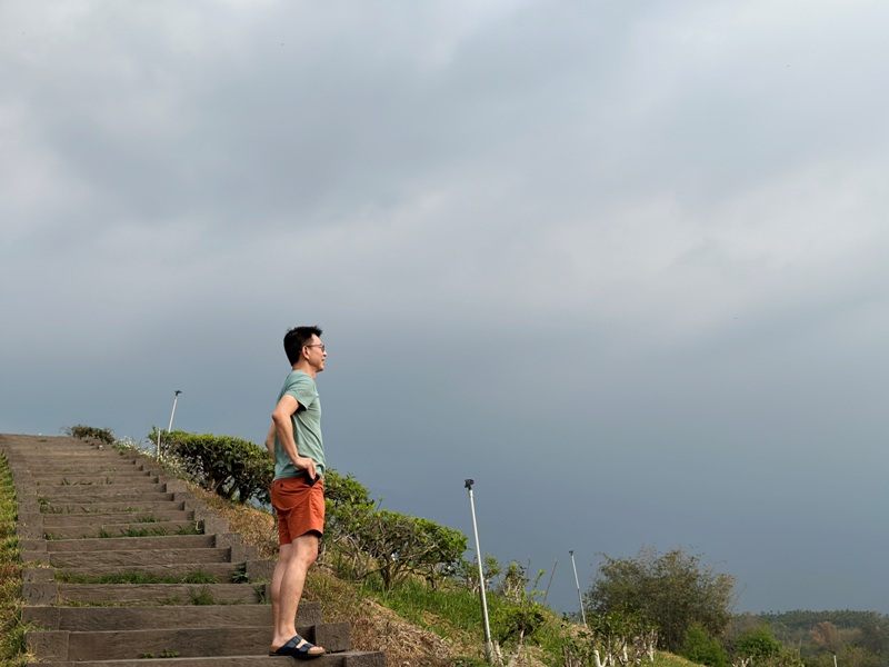 lugaocafe17103 魚池-鹿篙咖啡 茶園配遠山 一杯咖啡度午後