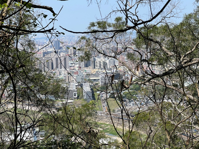 nankuanyin14 北屯-南觀音山 輕鬆登小百岳 城市山林盡收眼底