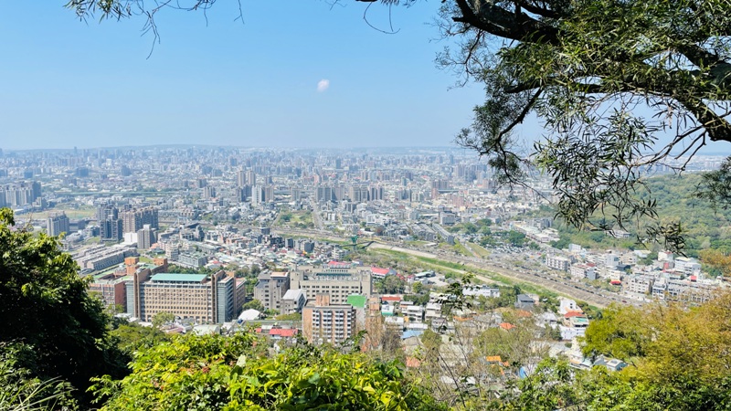 nankuanyin20 北屯-南觀音山 輕鬆登小百岳 城市山林盡收眼底