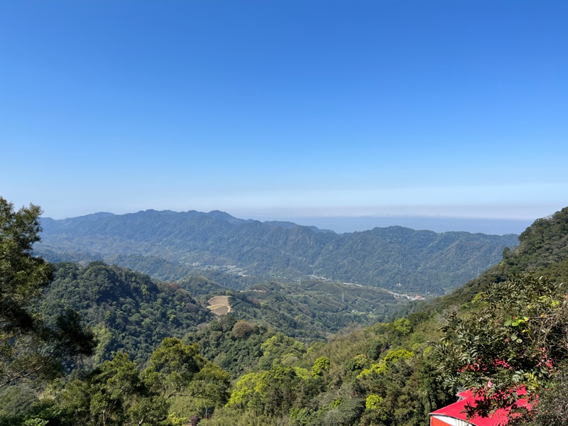 xianmt.04 獅潭-登仙山 飲仙水 手腳並用登頂賞美景