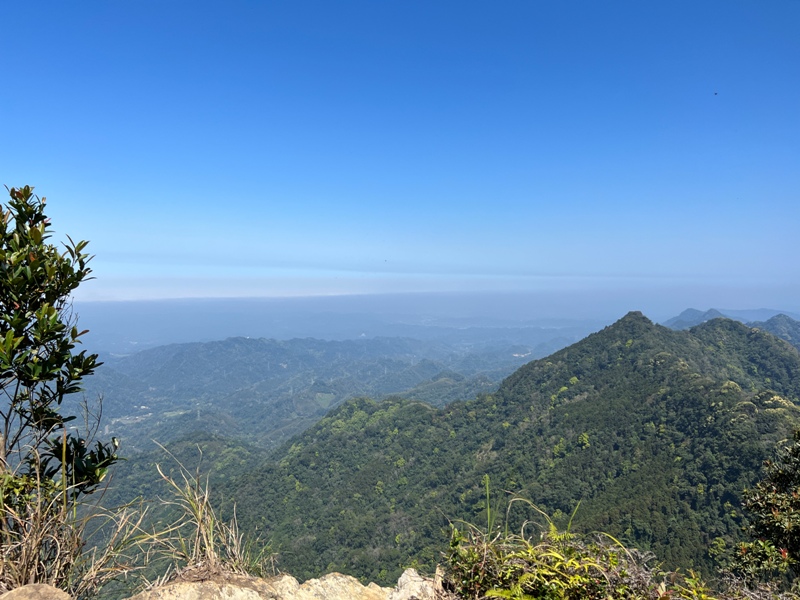xianmt.27 獅潭-登仙山 飲仙水 手腳並用登頂賞美景