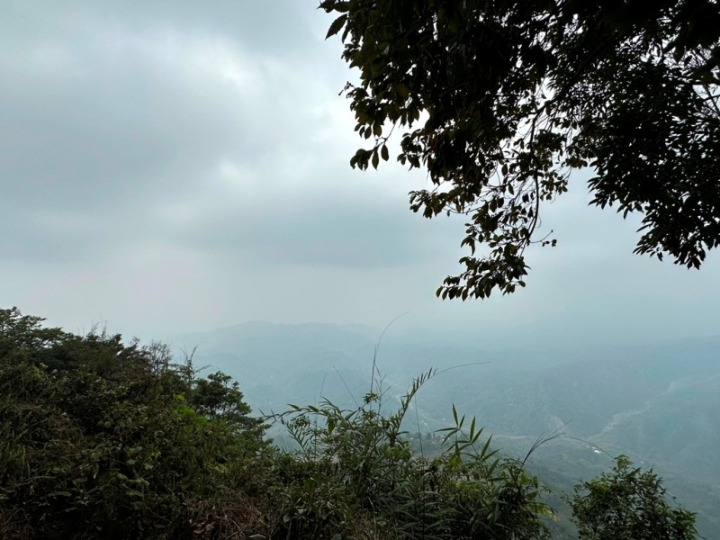 shadowmt0116 太平-暗影山 好遠...但好輕鬆 15分鐘完登