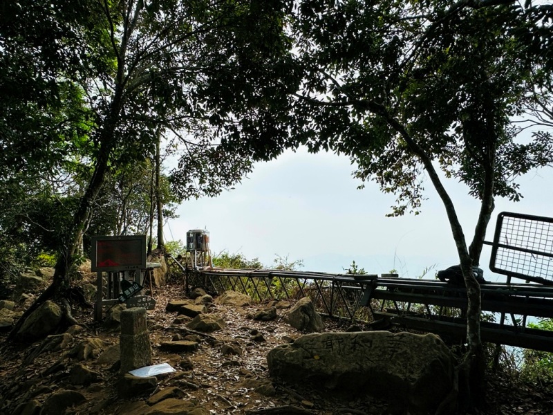 shadowmt0117 太平-暗影山 好遠...但好輕鬆 15分鐘完登