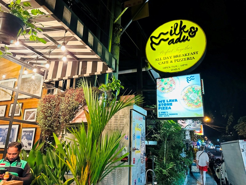 Bali-環境漂亮舒適 食物好吃 烏布大街網美餐廳Milk&Madu