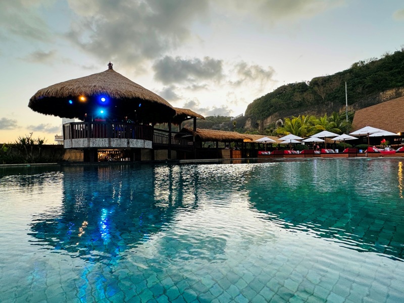 rosterfishbeachclub10 Bali-Rosterfish Beach Club夏夜晚風 這樣的峇里島太廢太爽...