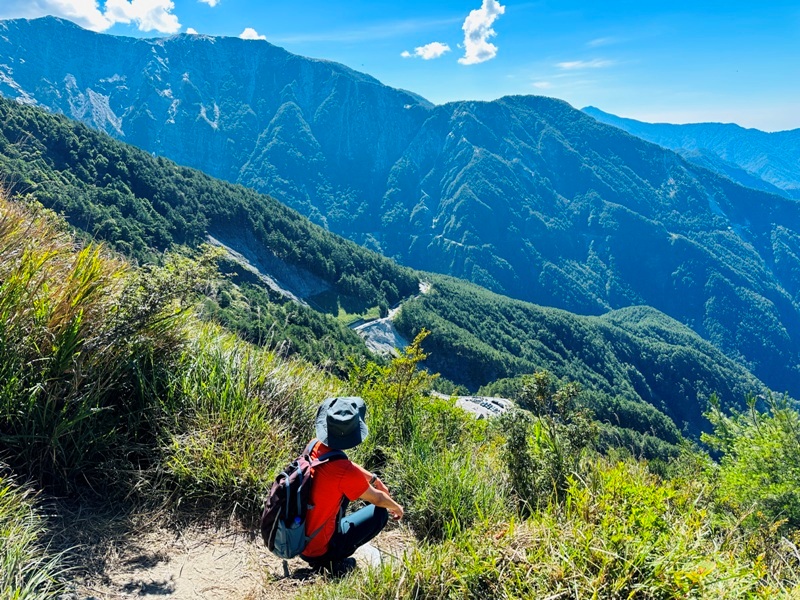 Guanshanling5211 桃源-百岳編號77 南橫三星之關山嶺山 視野開闊輕鬆走