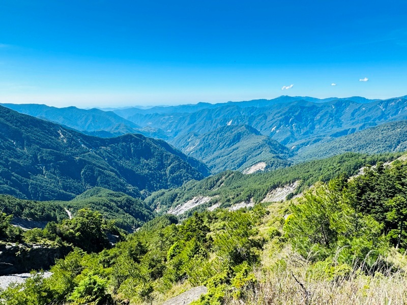 Guanshanling5220 桃源-百岳編號77 南橫三星之關山嶺山 視野開闊輕鬆走