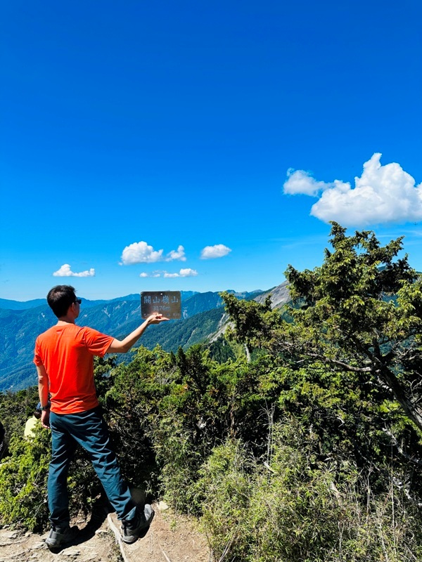 Guanshanling5231 桃源-百岳編號77 南橫三星之關山嶺山 視野開闊輕鬆走