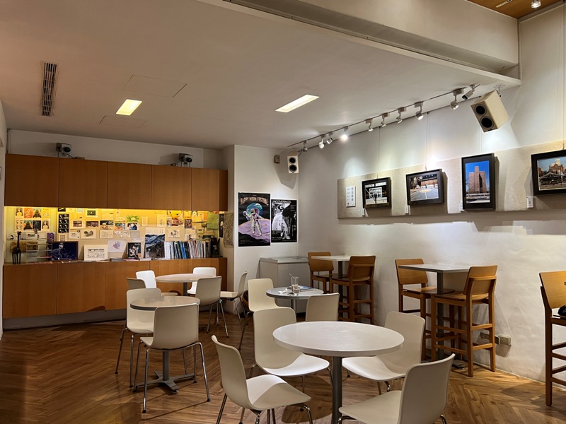 retromojo03 台中西區-Retro Mojo Coffee給咖啡一個安靜溫暖空間