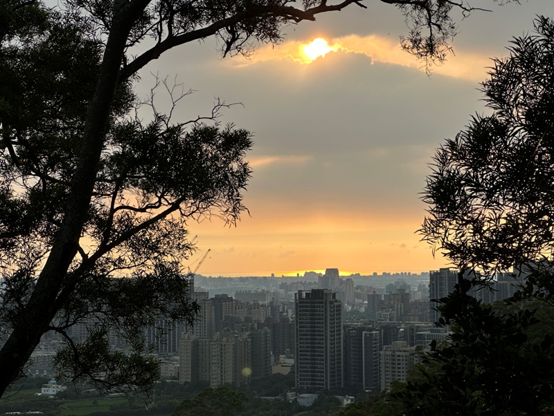 wenshan18 竹北-犁頭山.文山步道 輕鬆寫意賞高鐵