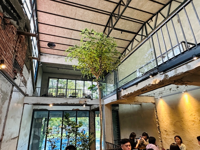 mountaintown09 台中南屯-黎明新村Mountaintown貓燙黎明 廢墟風