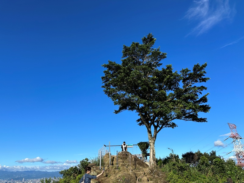 tienshangg0107 土城-15分鐘登頂太輕鬆 秋遊天上山太舒爽