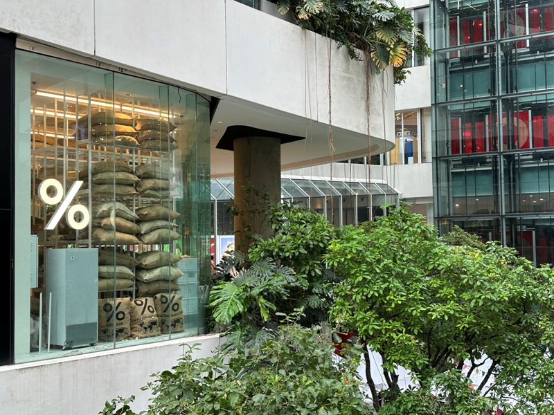 Bangkok-%Arabica Coffee(EmQuartier)精品百貨設計咖啡館