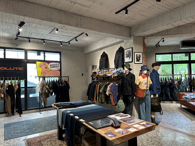 blankplan24 台中西區-留白計畫 超熱門複合空間 有茶有咖啡還有展覽